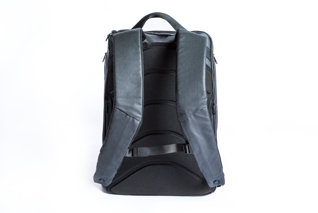 Padded Straps for all day comfort with hidden pockets